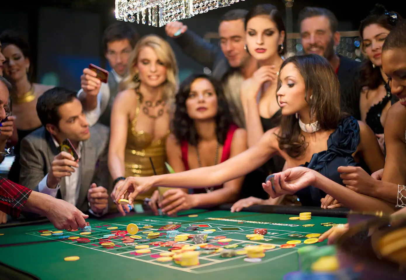 Jogos VIP 999mm - Roleta, Blackjack e Baccarat Premium